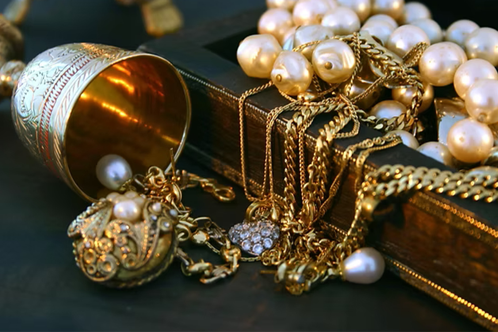 Artisanal Jewelry